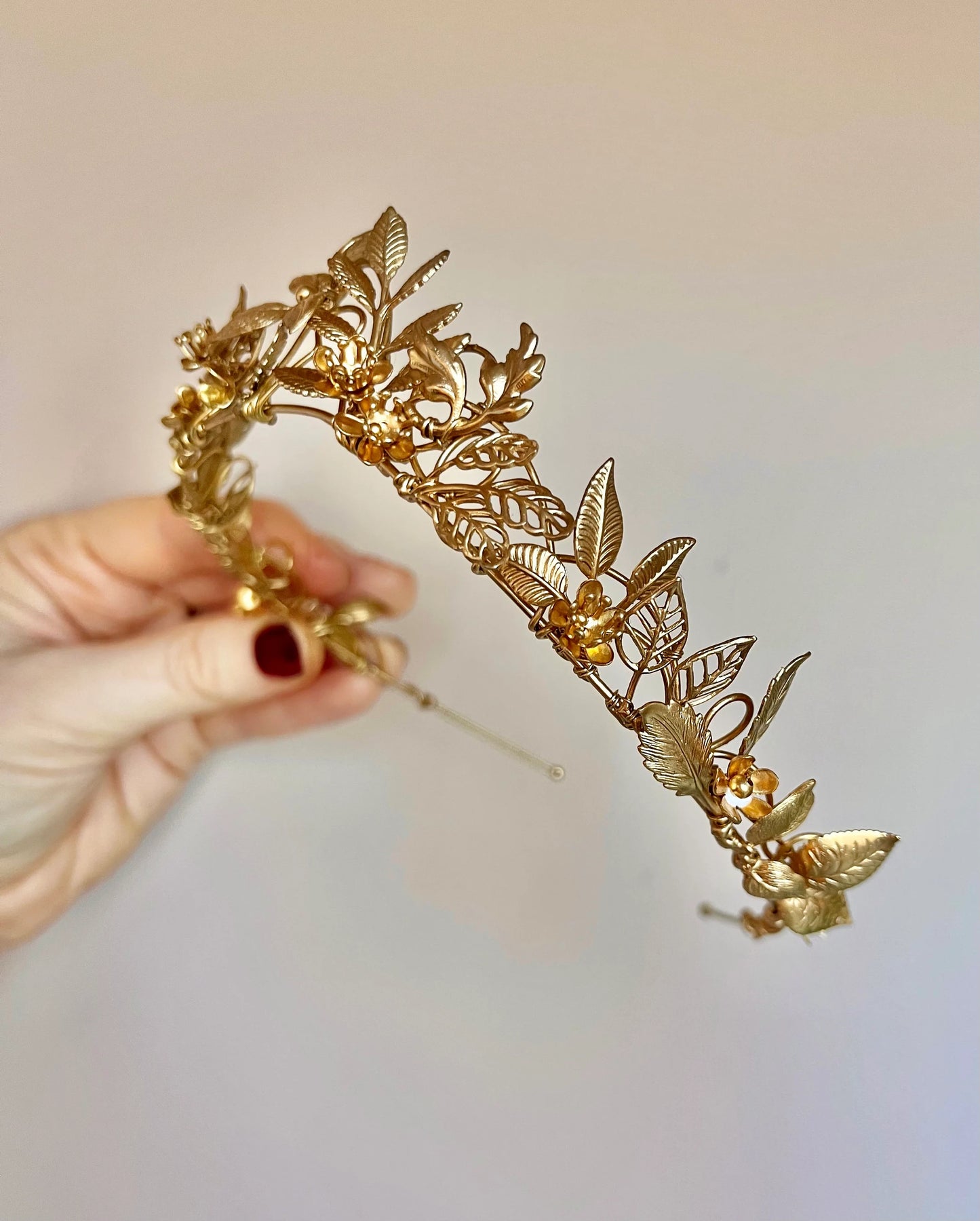 The ISLA Leaf Headpiece
