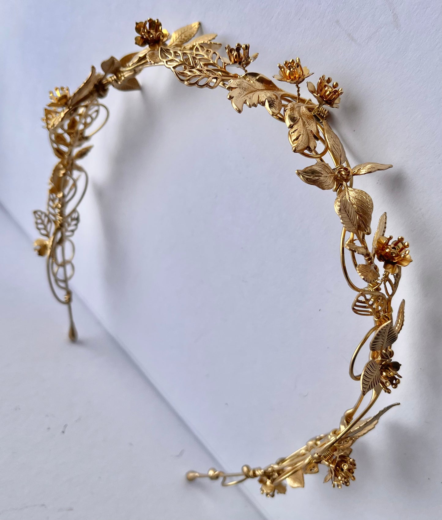 The ITA Leaf Vine Headband