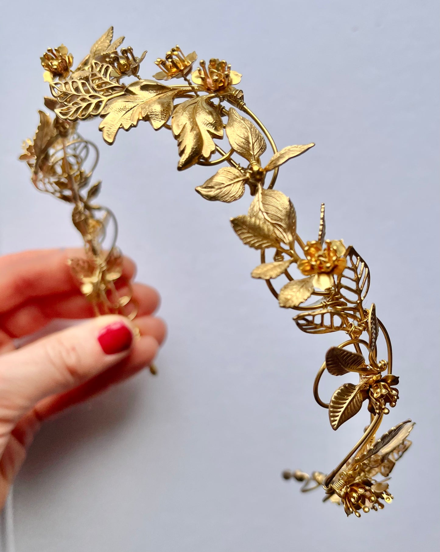 The ITA Leaf Vine Headband
