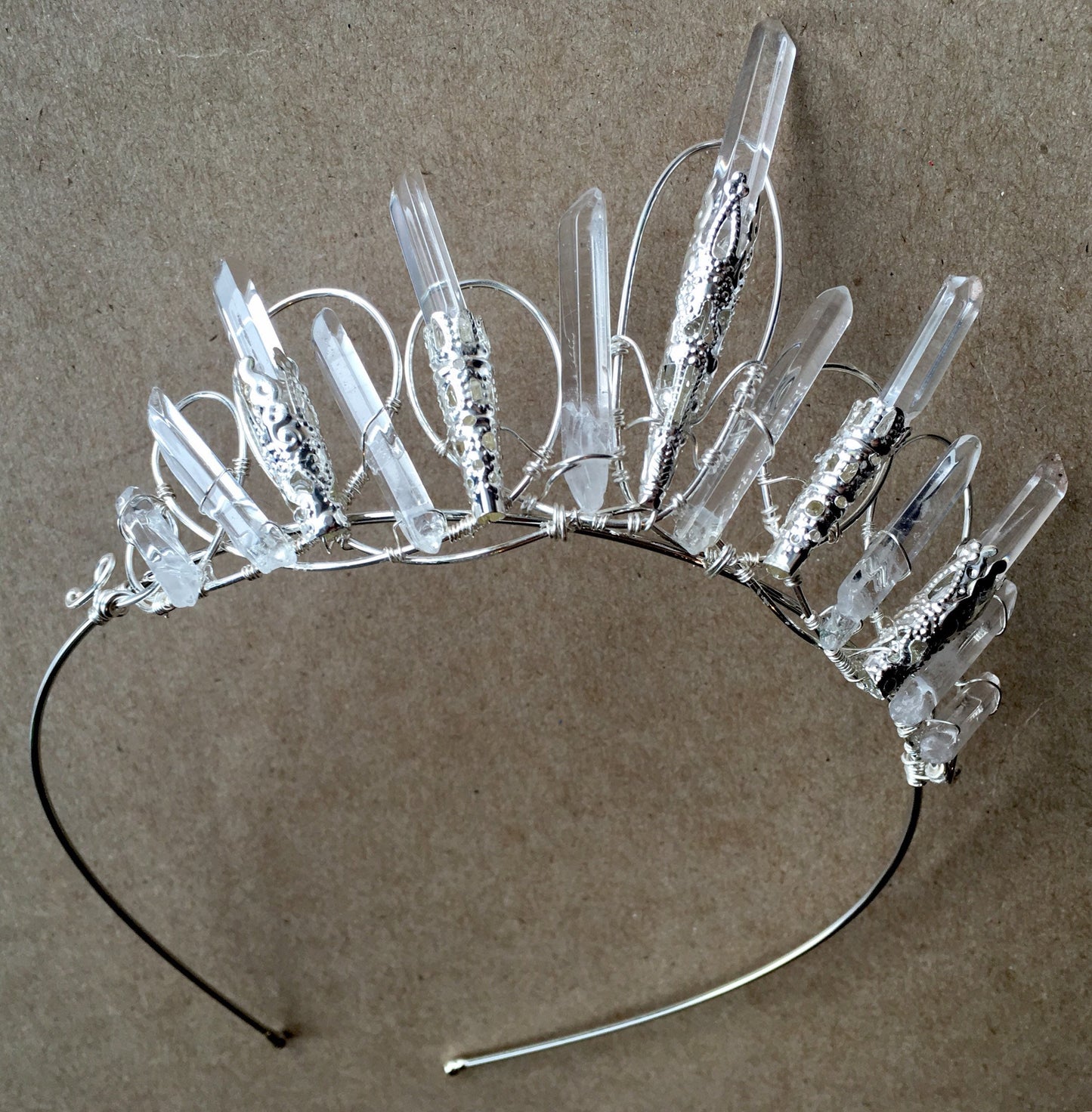 The VICTORIA Crystal Crown