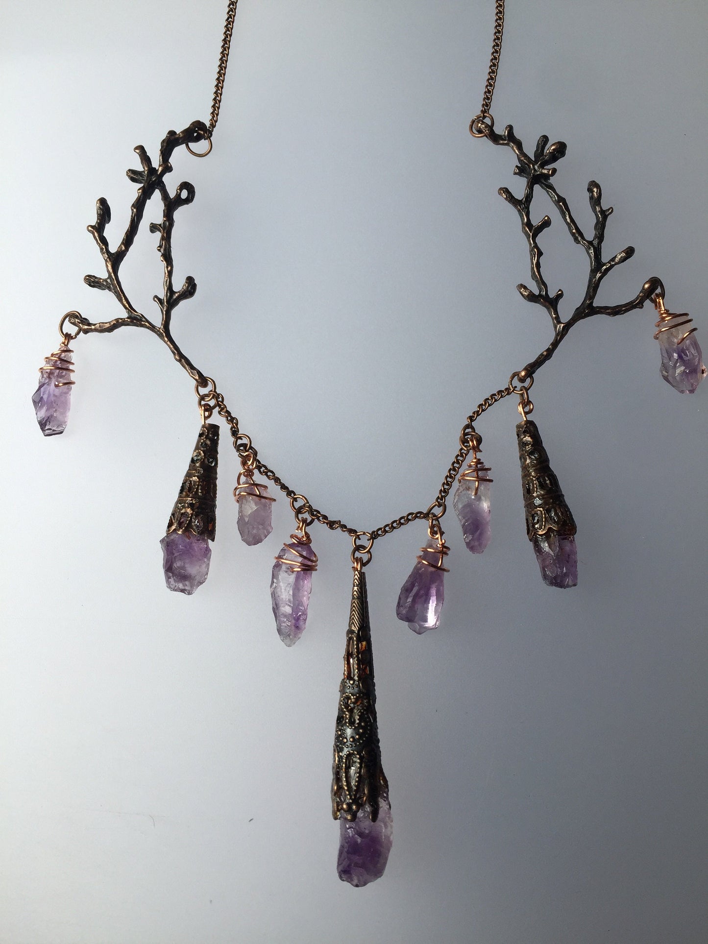 The ELVIRA Amethyst Necklace