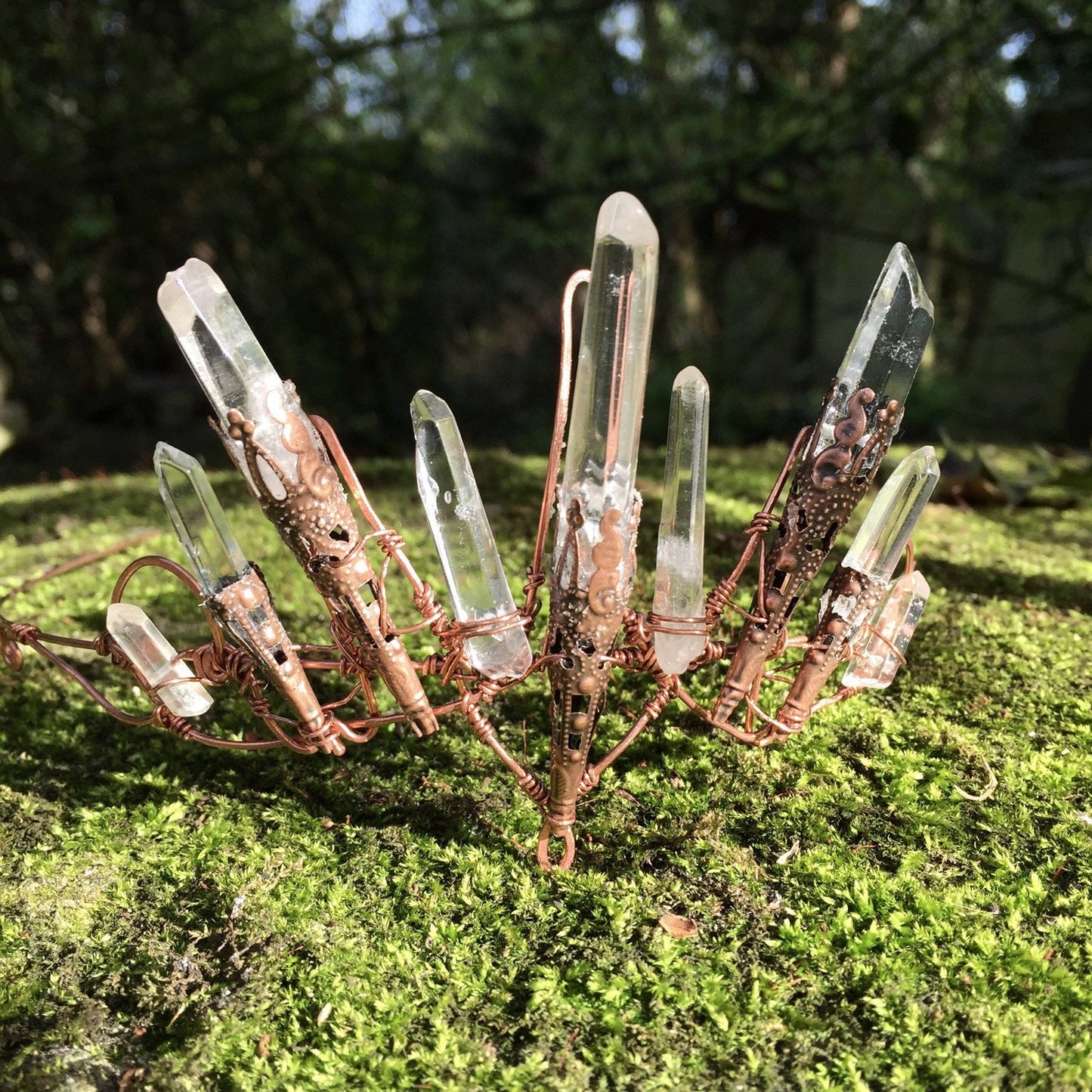 The OPHELIA Quartz Crown