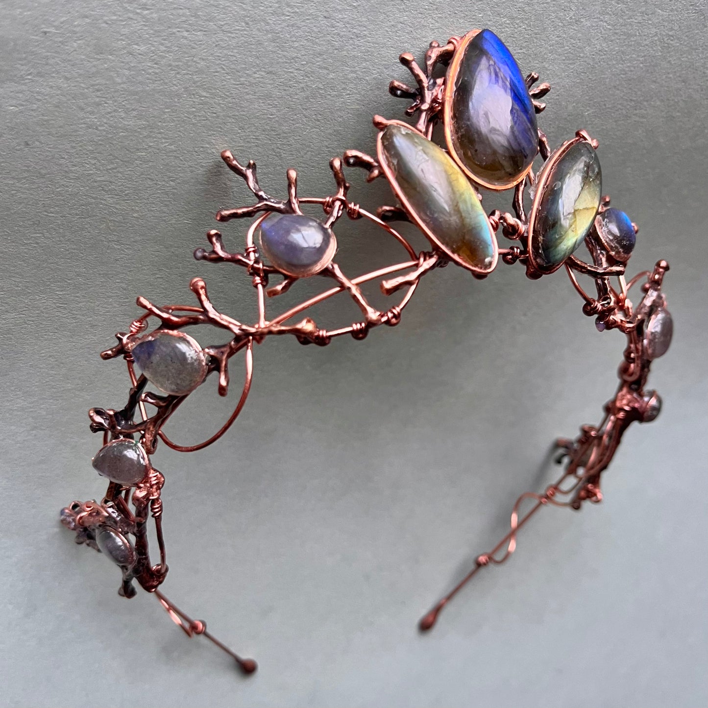 The FREYJA Branch Crown with Labradorite