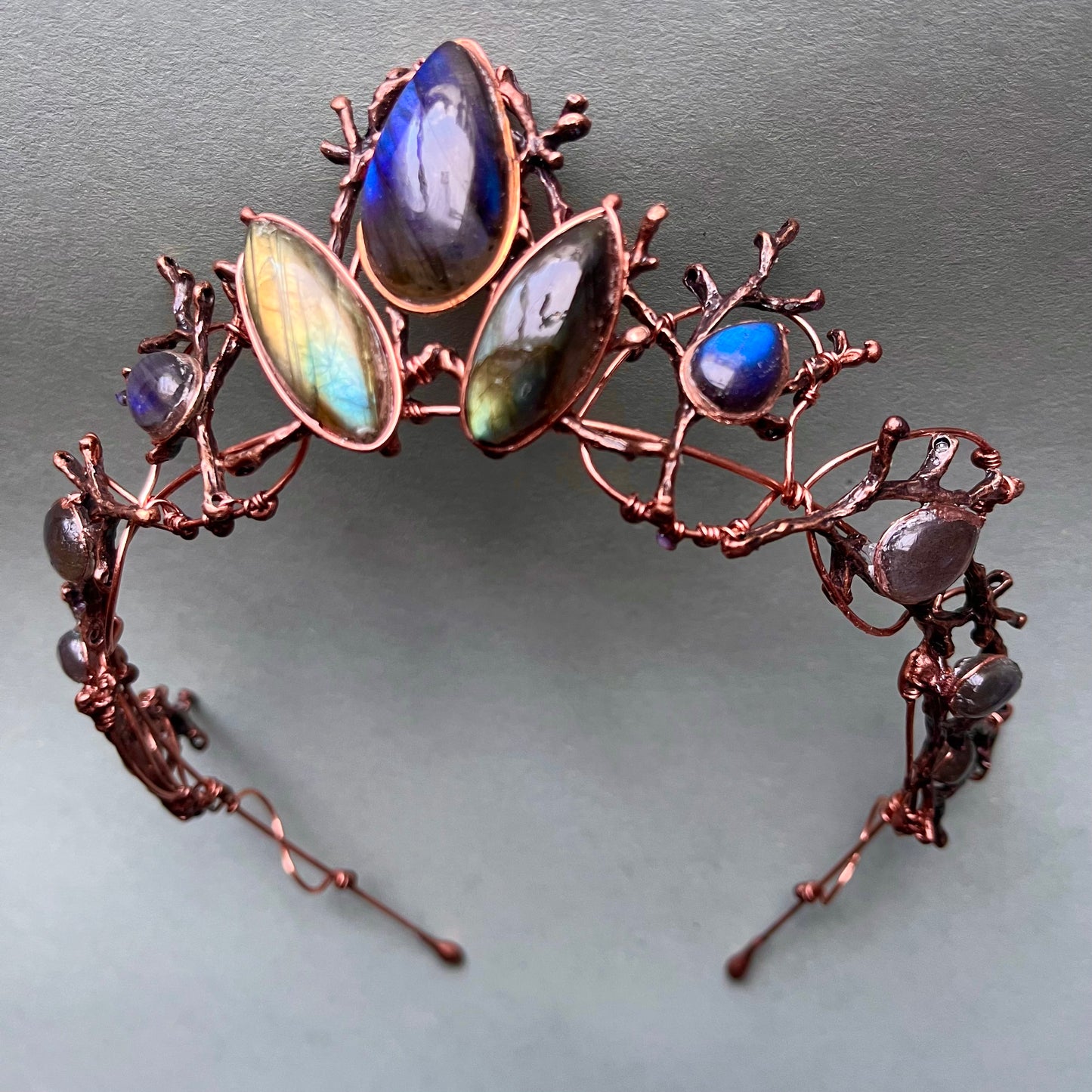 The FREYJA Branch Crown with Labradorite