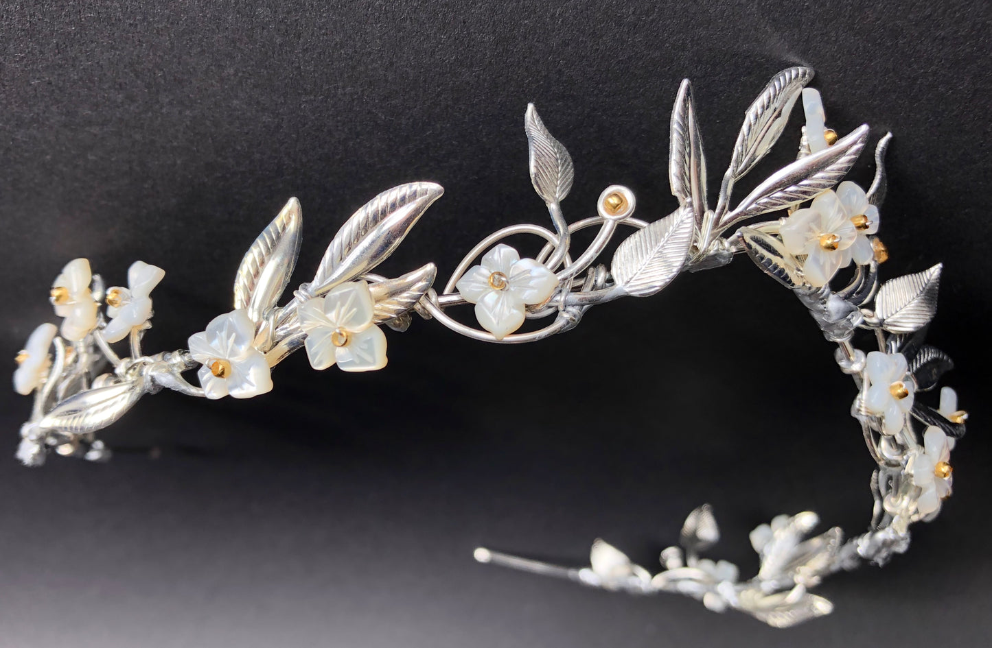 The OSTARA Leaf & Shell Flower Headband.