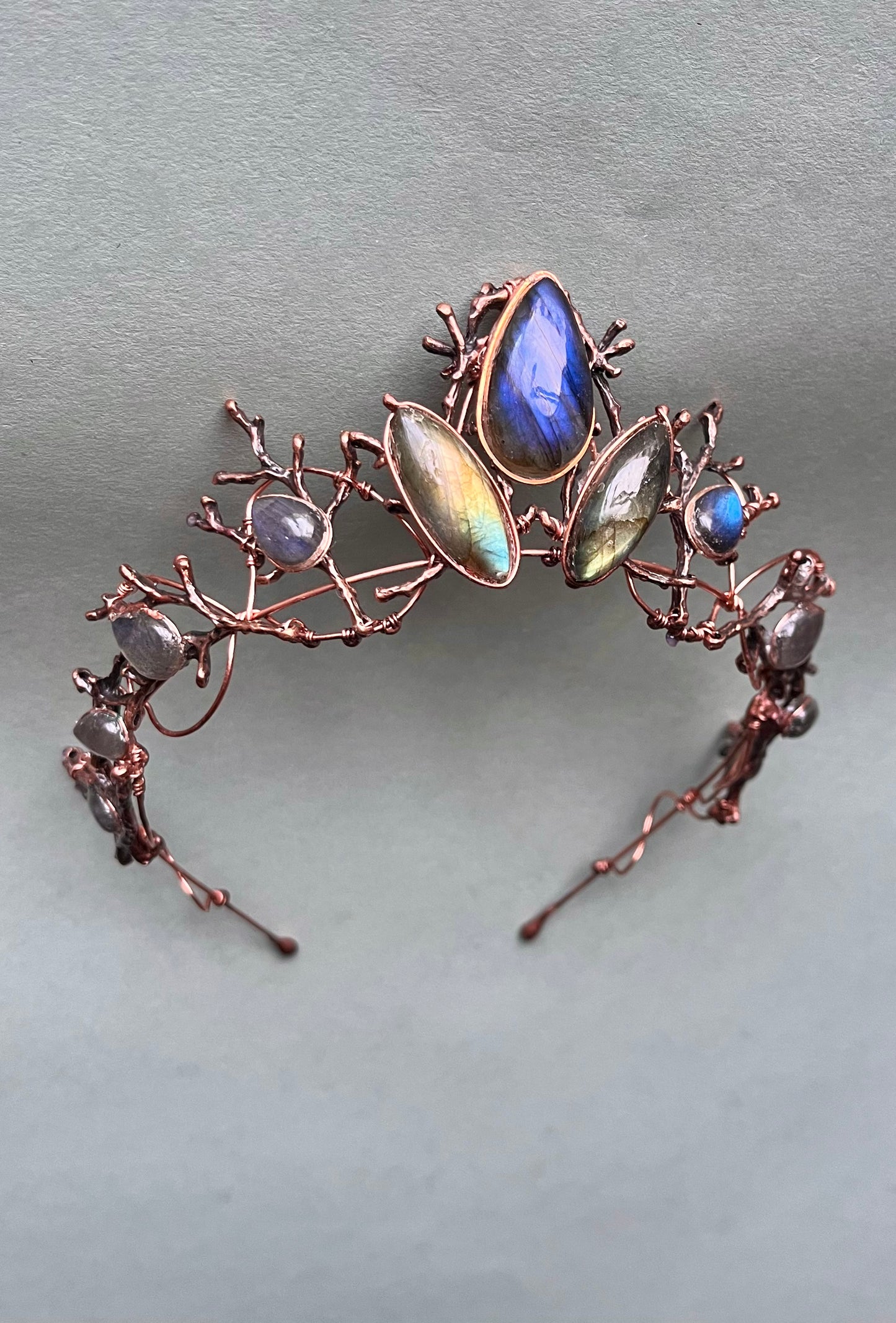 The FREYJA Branch Crown with Labradorite