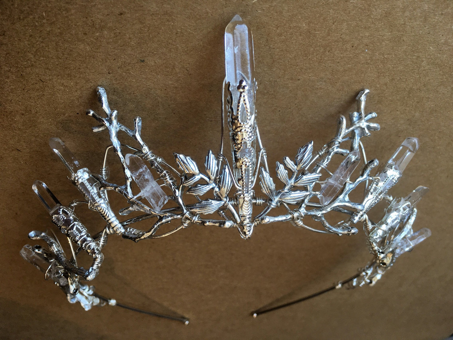 The INDIE PURE Crystal Crown